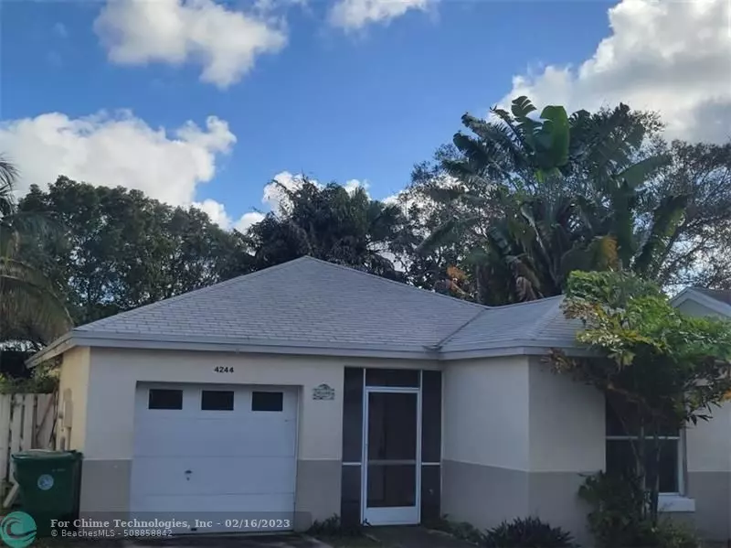 Davie, FL 33314,4244 SW 72nd Way