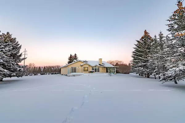 Rural Rocky View County, AB T4A 0N3,292233 Township Road 264