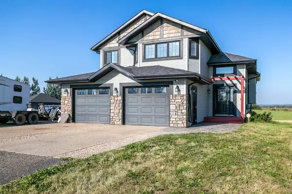 10 Greystone Close,  Rural Lacombe County,  AB T4L 2N2