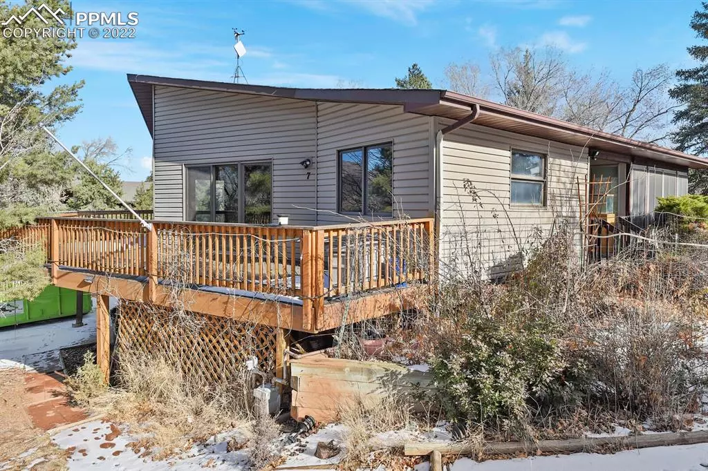 Manitou Springs, CO 80829,7 Sutherland PL