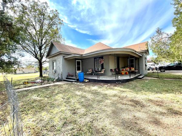 700 S Avenue F, Haskell, TX 79521