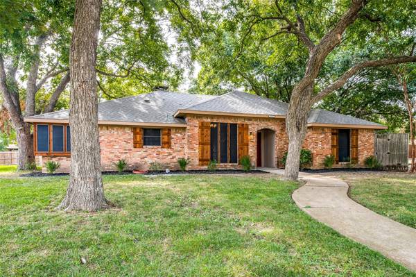 3910 Tobin Trail, Rowlett, TX 75088