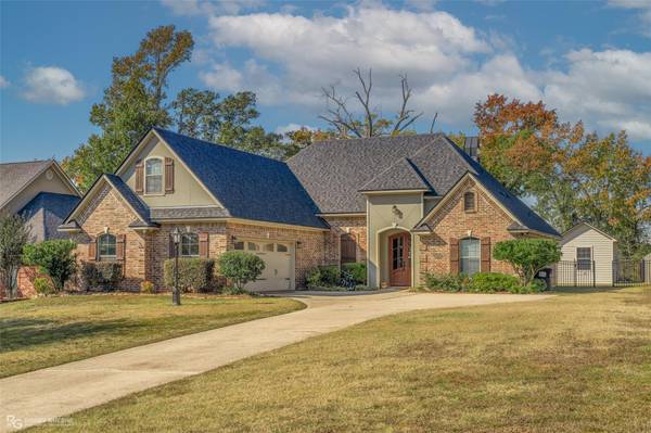 430 Dogwood South Lane, Haughton, LA 71037