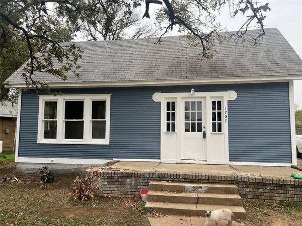 1707 10th Street, Brownwood, TX 76801