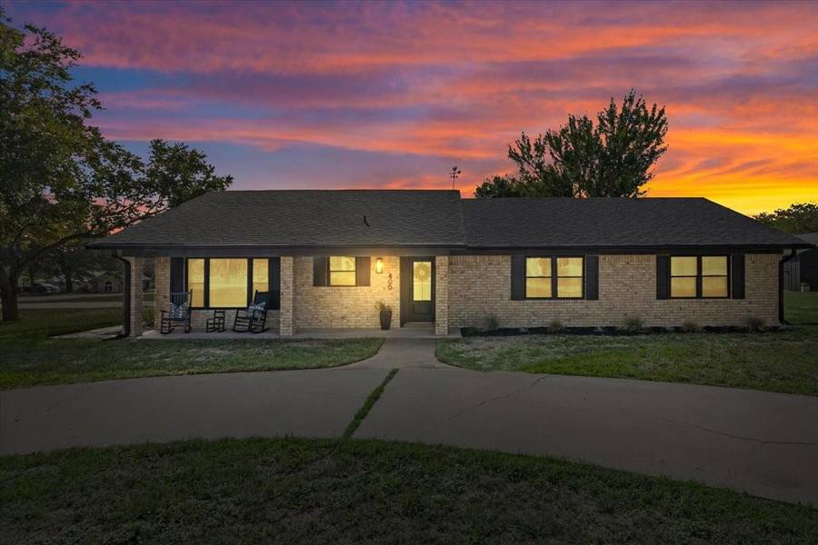 400 Brint Lane, Robinson, TX 76706