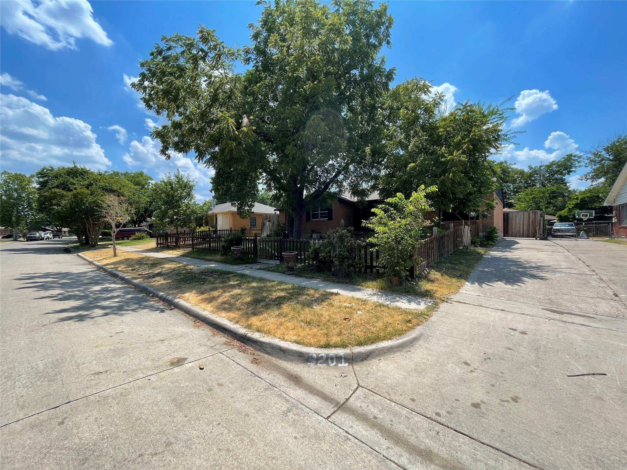 Garland, TX 75041,3201 Ranch Drive