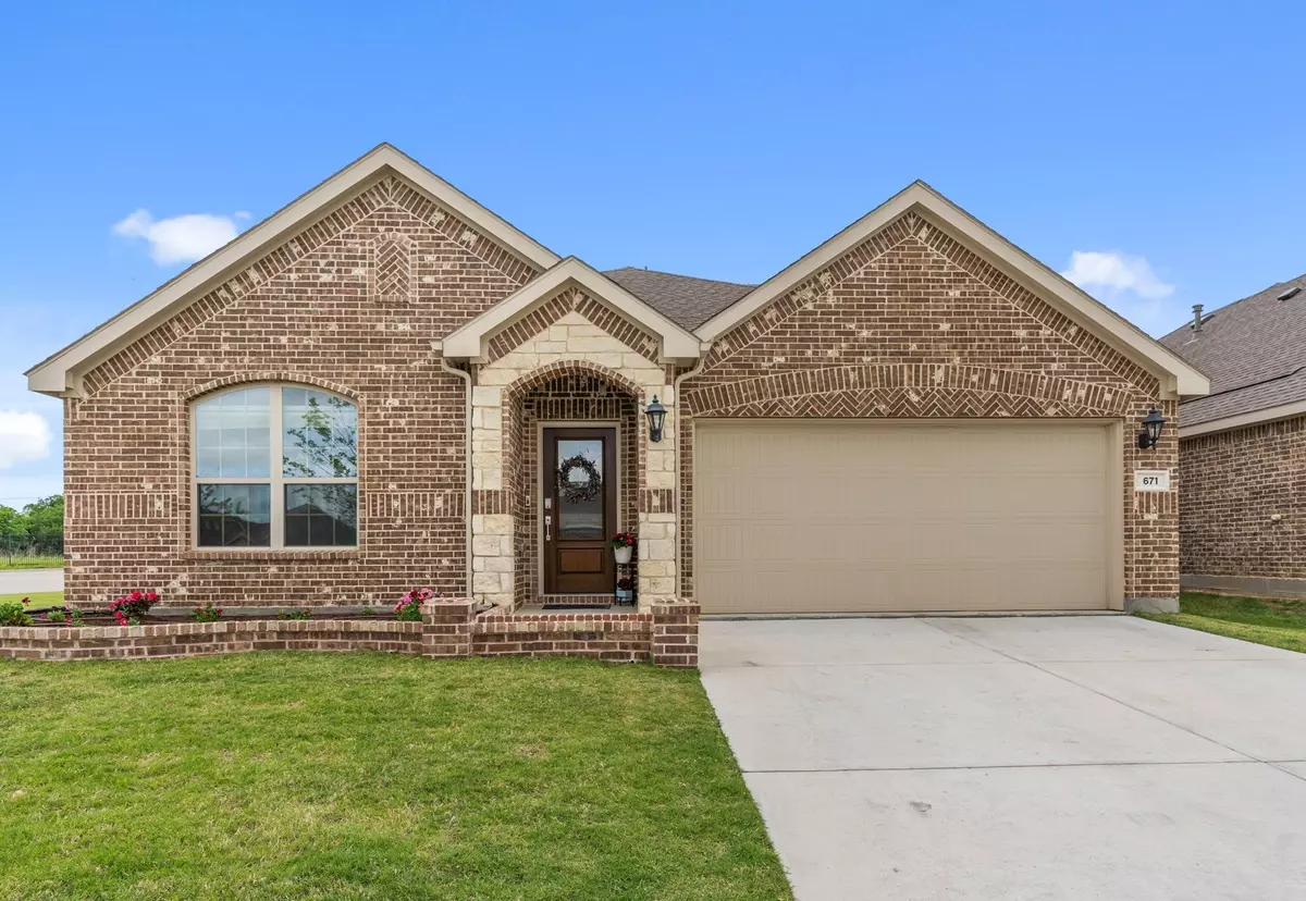 Arlington, TX 76002,671 Farmstead Drive