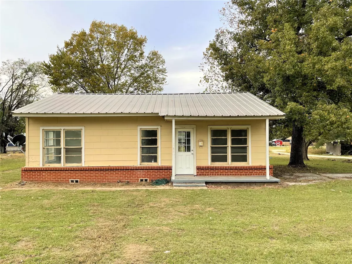 Teague, TX 75860,815 N 4th Avenue