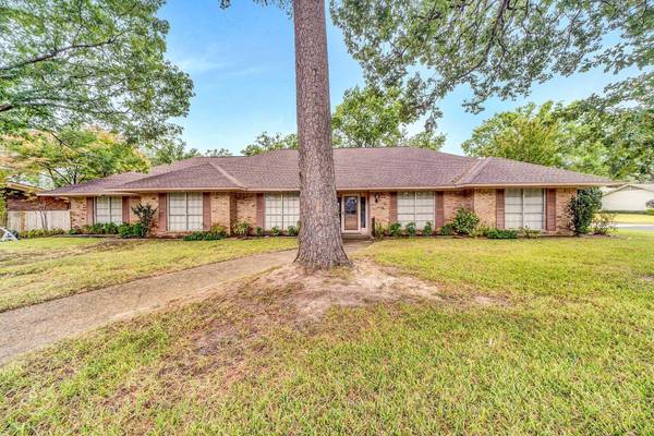 4001 Cloverdale, Tyler, TX 75701