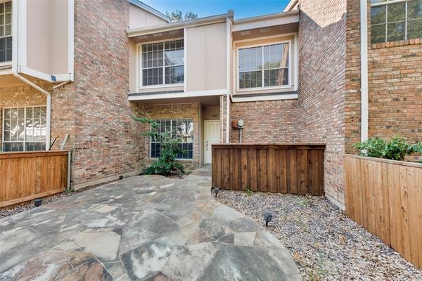 2402 Northlake Court, Irving, TX 75038