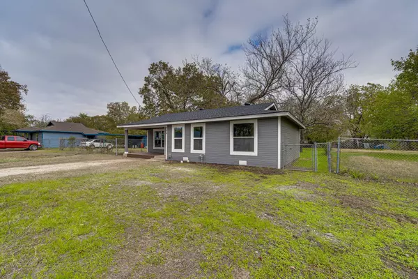 Cleburne, TX 76031,784 Chase Avenue