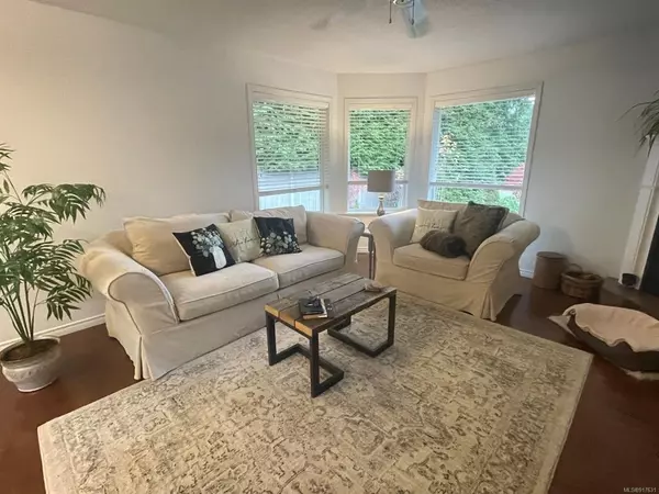 Parksville, BC V9P 1W6,1340 Lanyon Dr