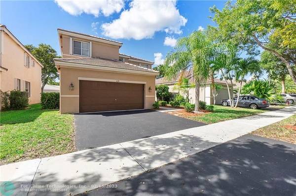 Weston, FL 33331,4179 Sabal Ridge Cir