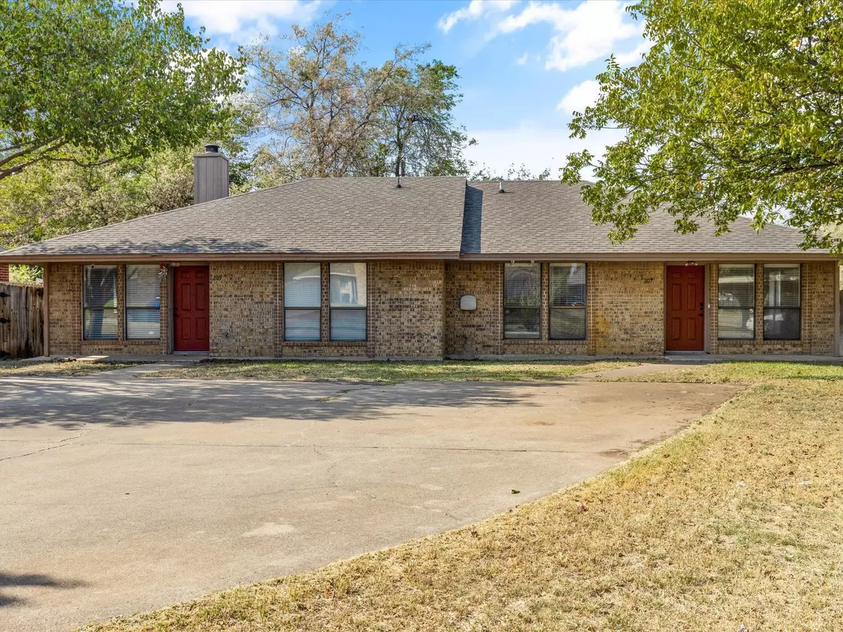 White Settlement, TX 76108,207 Lanham Court