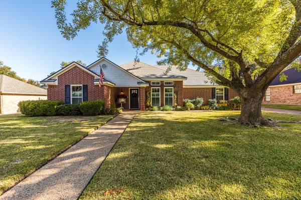 315 Meadow Mountain Drive, Waco, TX 76712