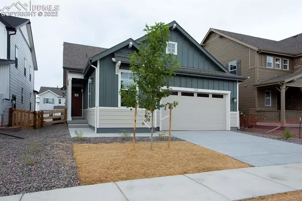 6311 Stable View ST, Castle Pines, CO 80108