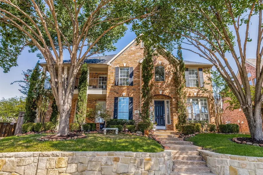 715 Water Oak Drive, Garland, TX 75044