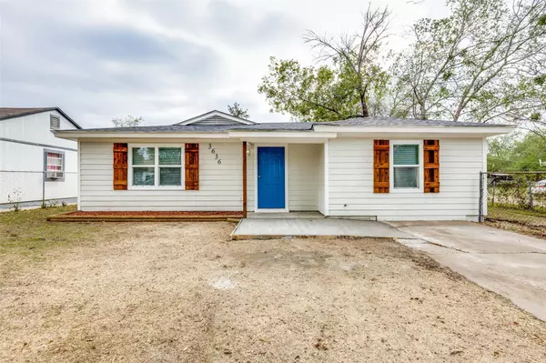 3636 S Littlejohn Avenue, Fort Worth, TX 76105