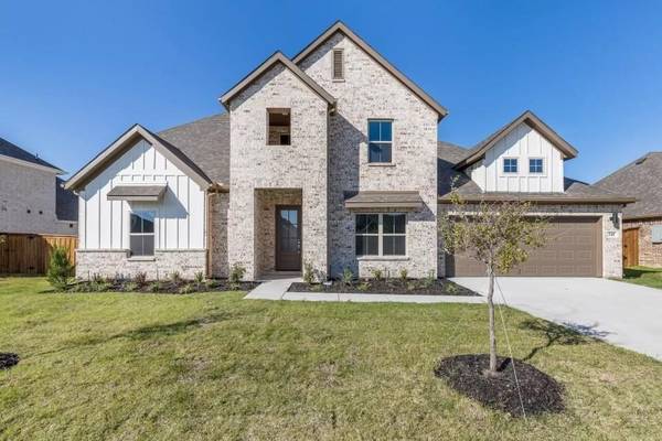 240 Frio Drive, Waxahachie, TX 75165