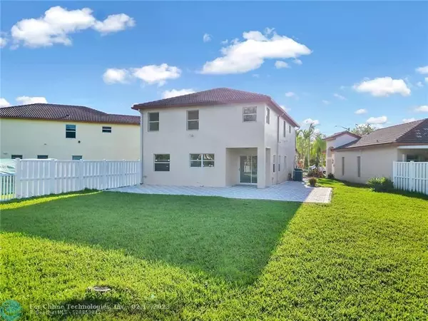 Pembroke Pines, FL 33029,1398 NW 192nd Ln