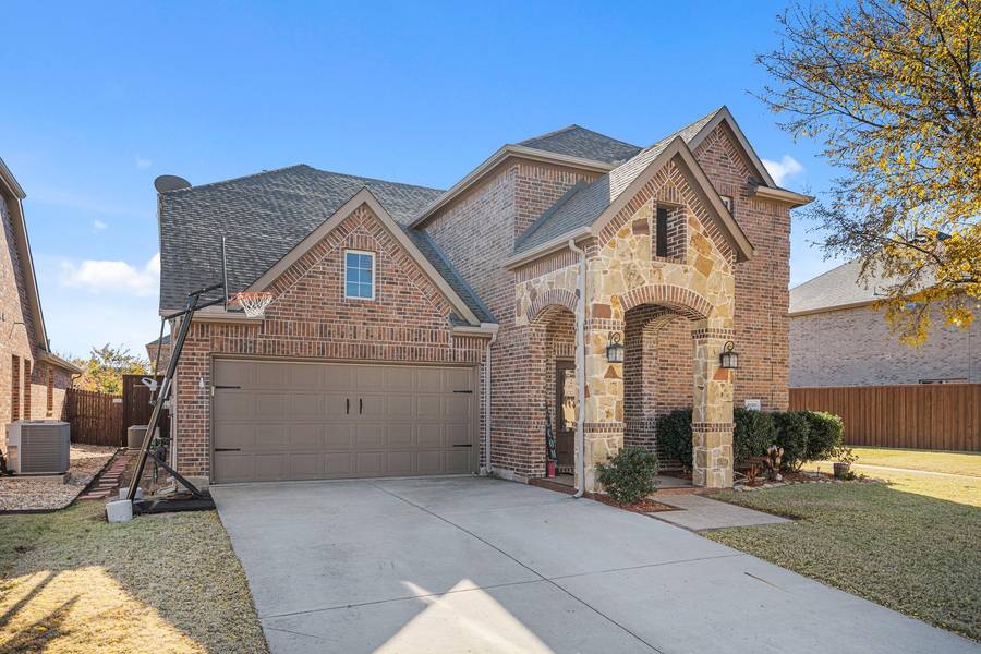 10305 Old Eagle River Lane, Mckinney, TX 75072