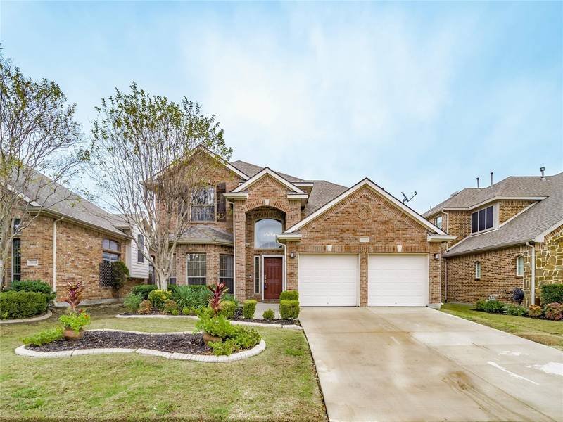 7040 Northstar Drive, Grand Prairie, TX 75054