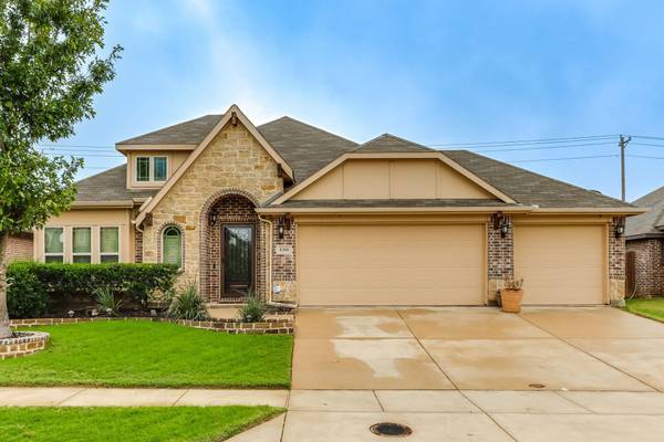 8300 Bonanza Street, Aubrey, TX 76227