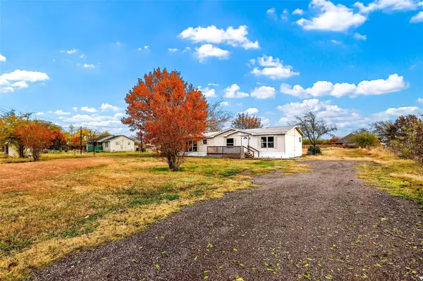 Venus, TX 76084,1408 South Drive