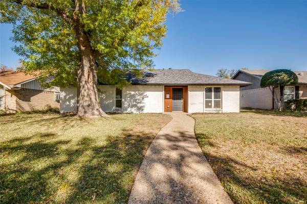 3045 Kinkaid Drive, Dallas, TX 75220