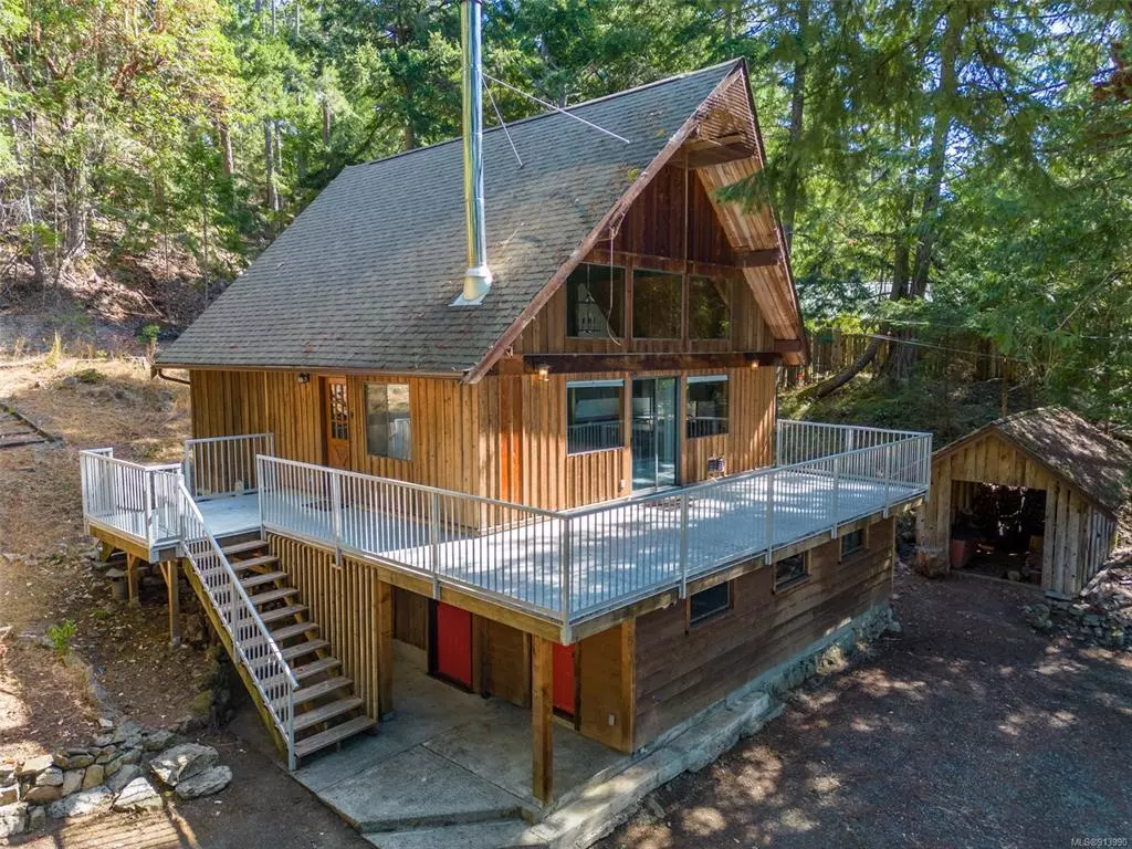 Pender Island, BC V0N 2M2,37160 Galleon Way