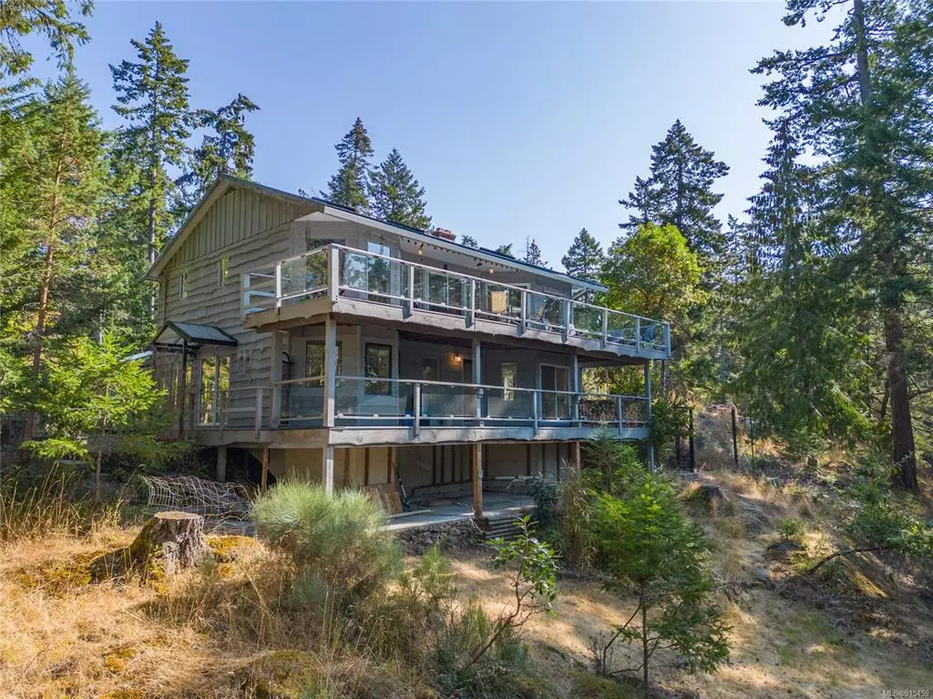 Pender Island, BC V0N 2M2,3773 Privateers Rd