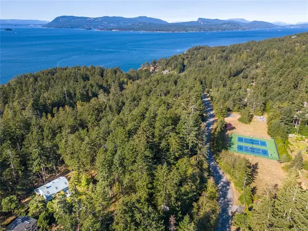 Pender Island, BC V0N 2M2,3773 Privateers Rd