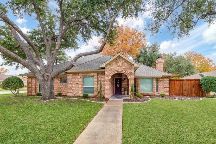 3040 Shenandoah Drive, Bedford, TX 76021