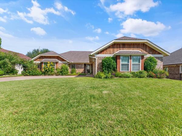 3705 Ruidoso Drive, Arlington, TX 76017