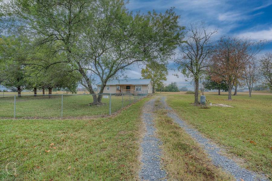 772 Hall Road, Stonewall, LA 71078