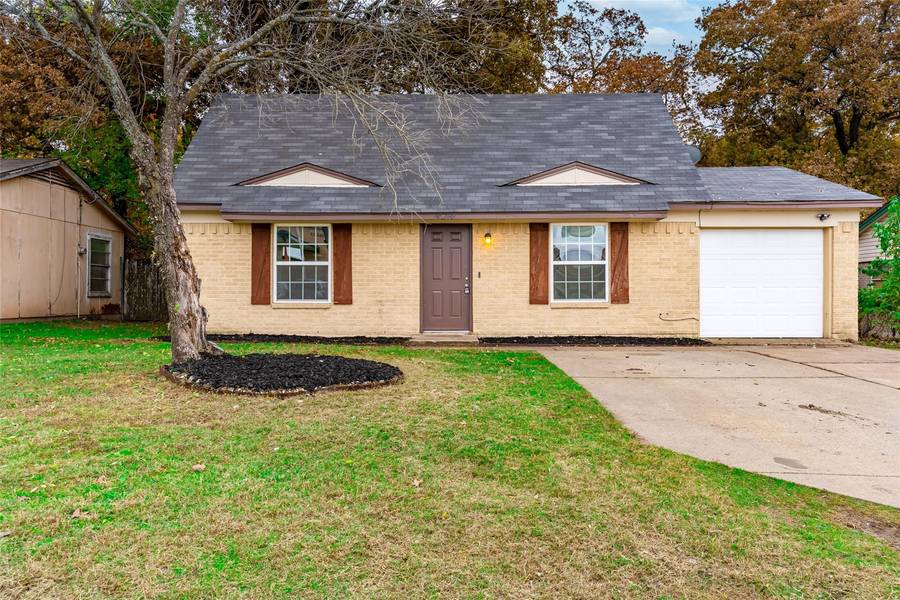 14320 Spring Oak Drive, Balch Springs, TX 75180