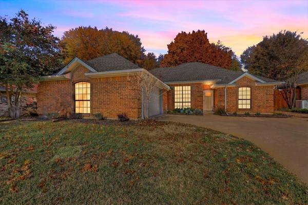 2300 Timberglen Drive, Flower Mound, TX 75028