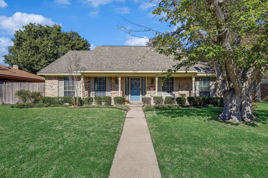 3225 Knights Haven Lane, Garland, TX 75044