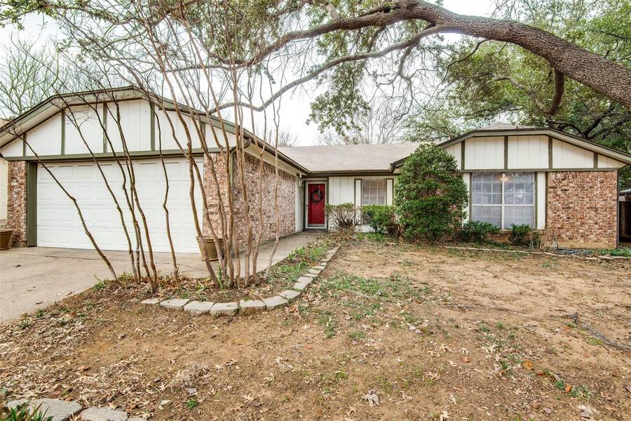 4101 Gentle Springs Drive, Arlington, TX 76001