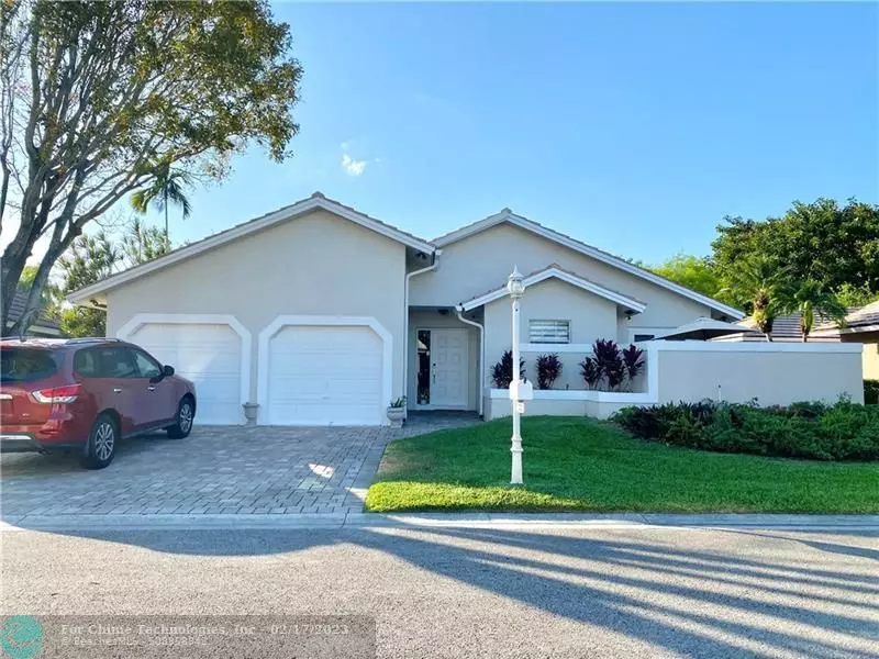 1666 NW 106th Ter, Coral Springs, FL 33071