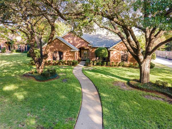 6012 Park Court,  Colleyville,  TX 76034