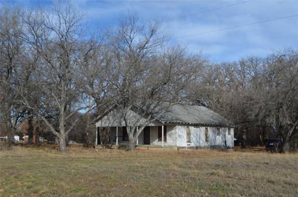 6901 Hwy 16 N, De Leon, TX 76444