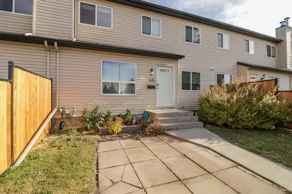 Red Deer, AB T4R 1G8,20 Alford AVE #43