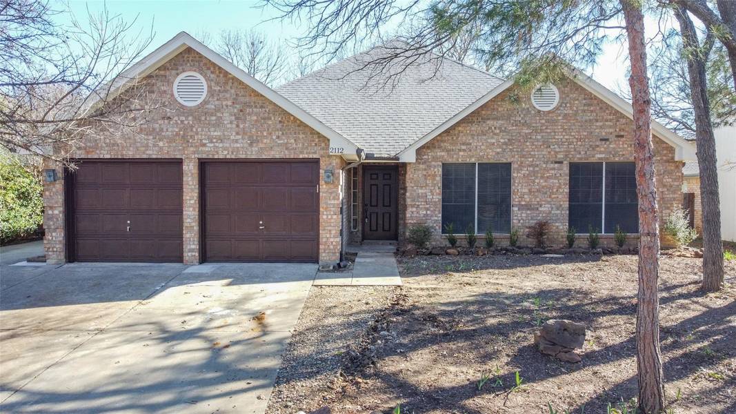 2112 Millwood Drive, Corinth, TX 76210