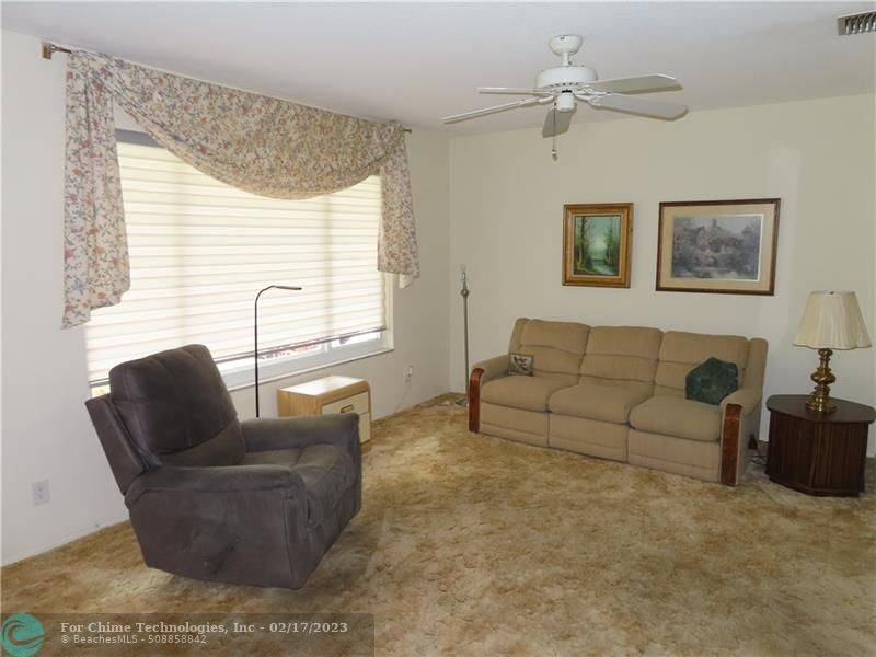 Plantation, FL 33313,7321 NW 11th St