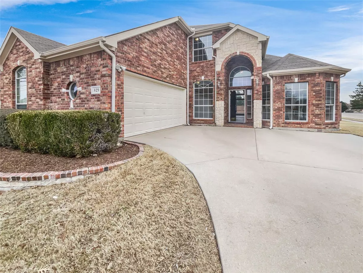 Allen, TX 75002,829 Redbud Drive