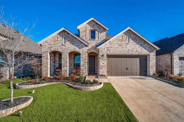 1300 Buttercup Avenue, Aubrey, TX 76227