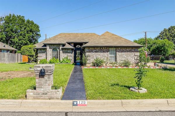 129 NE Brushy Mound Road, Burleson, TX 76028