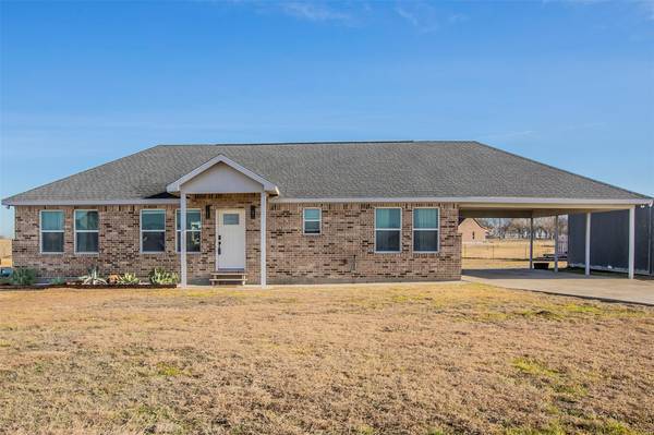 8242 County Road 1040, Rice, TX 75155