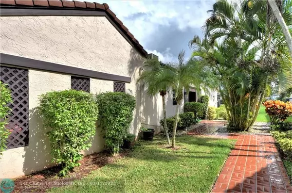 Boca Raton, FL 33428,9256 Vista Del Lago  #20-B